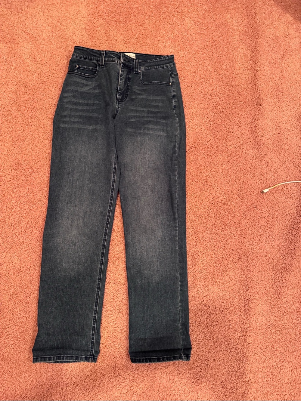 ecru Straight-Leg Dark Wash Jeans